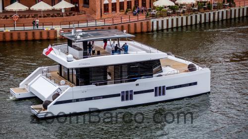 Sunreef Supreme 68 Power ficha tecnica
